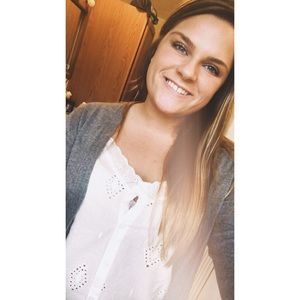 Meet your Posher, Amanda